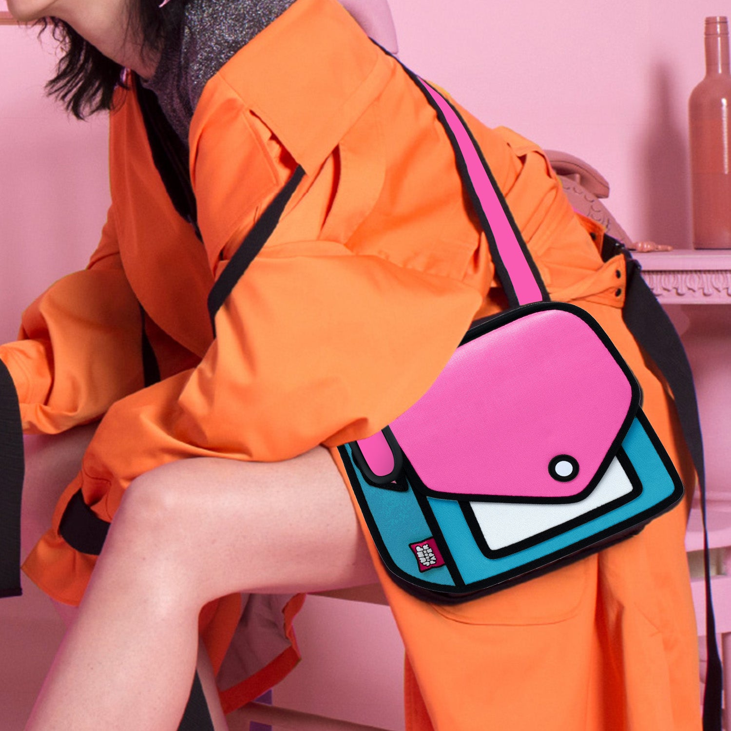JumpFromPaper Giggle Shoulder Bag